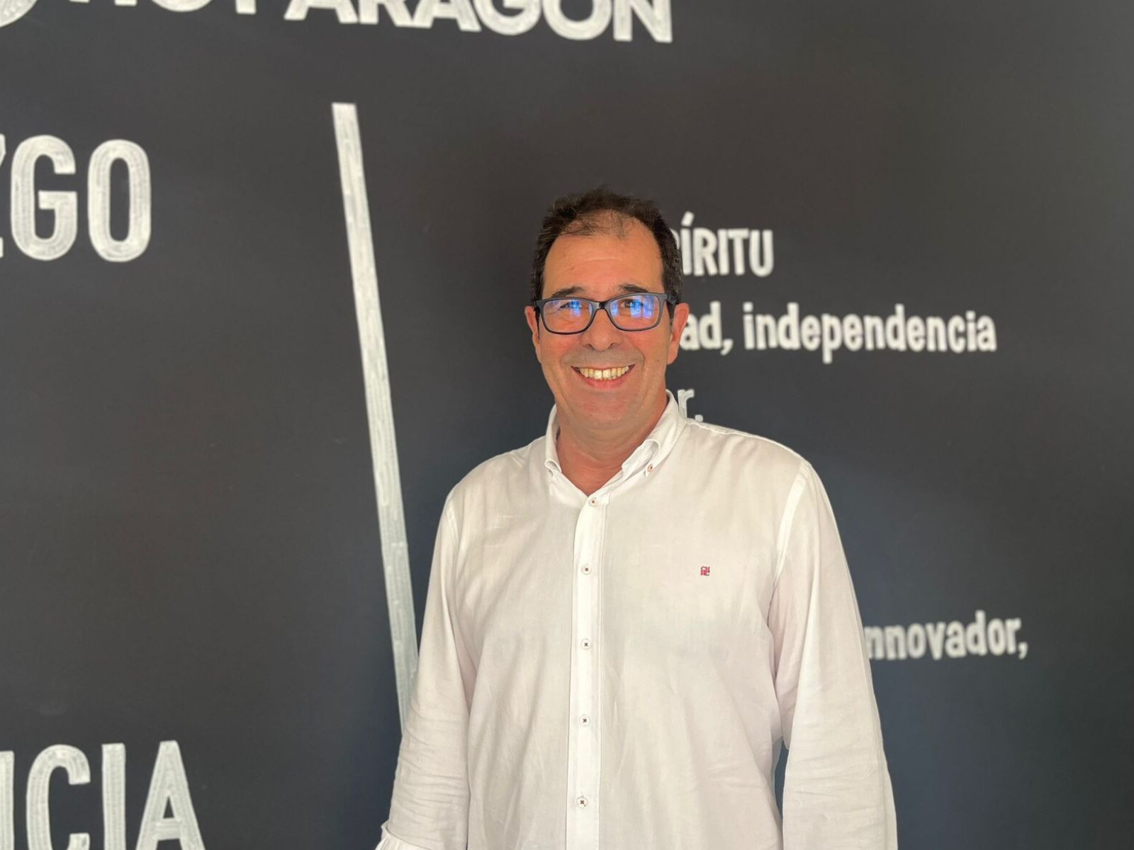 Manuel Salhi: &quot;My great challenge is to make Zaragoza fashionable&quot; - Air Horizont